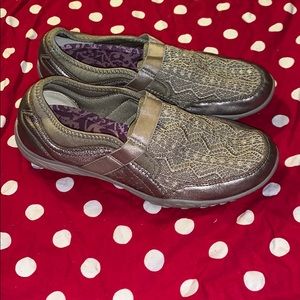 Sketchers gold slip ons